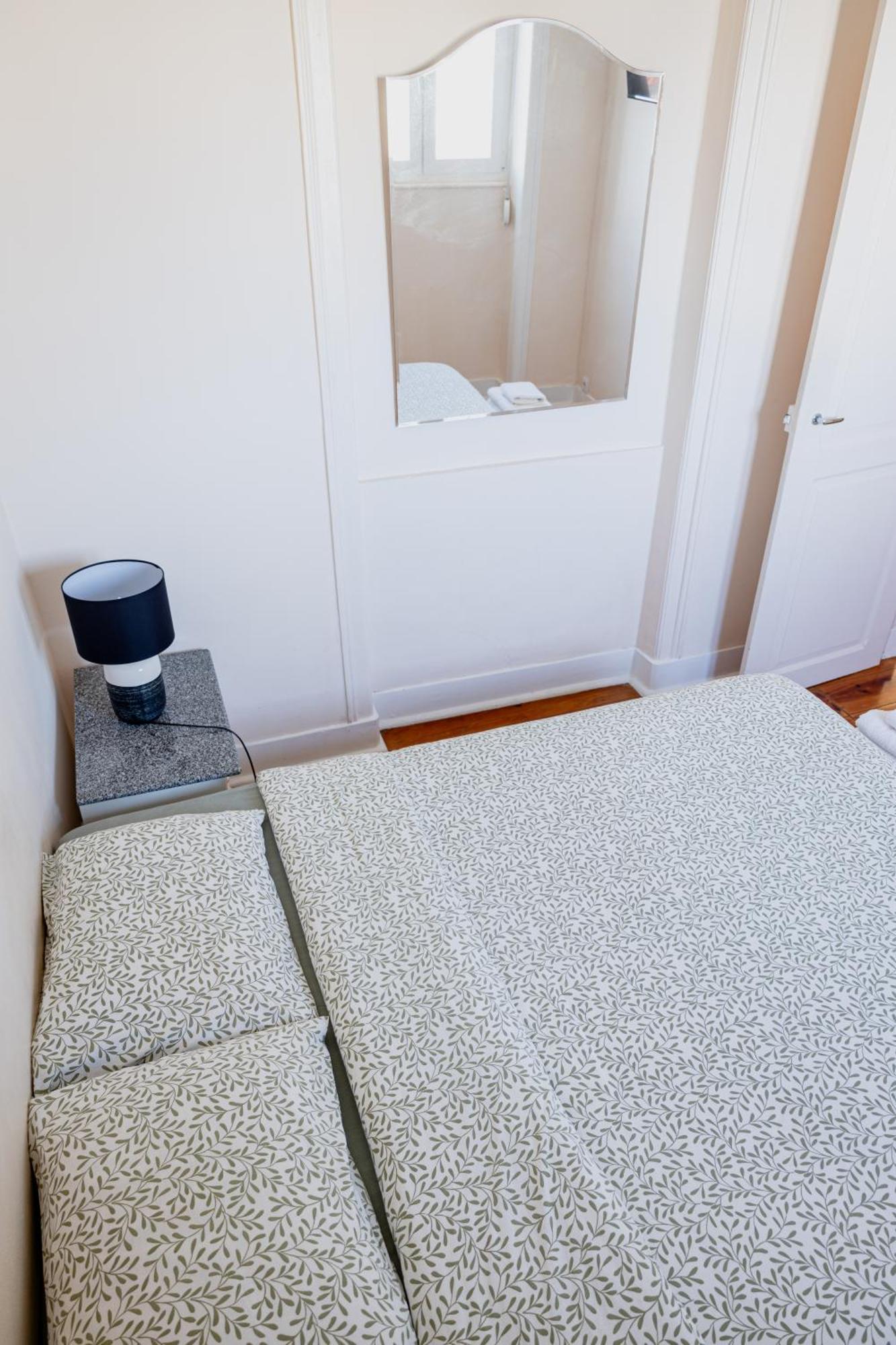 Angels Homes-N27, 3ºfloor - Bairro Tipico, Centro Lisboa Esterno foto